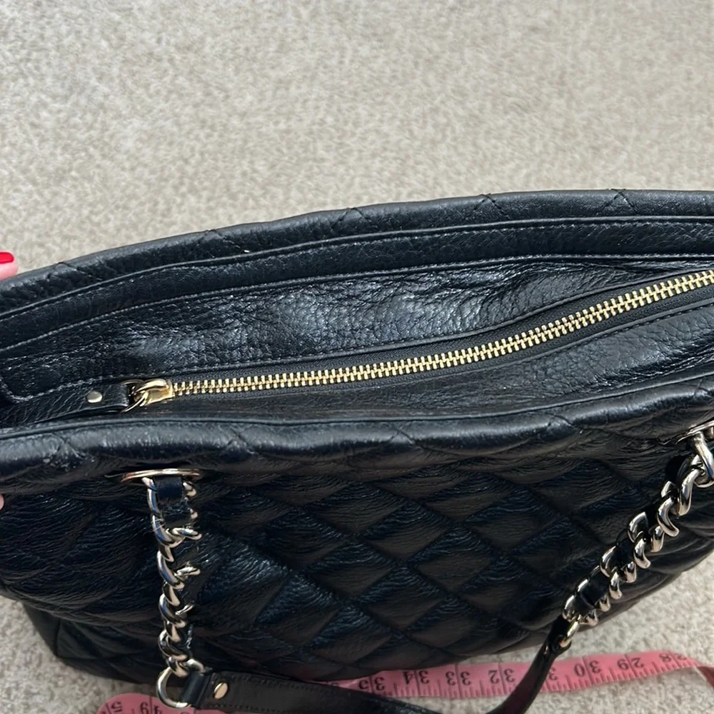 🌟Kate Spade Quilted Zip Tote🌟